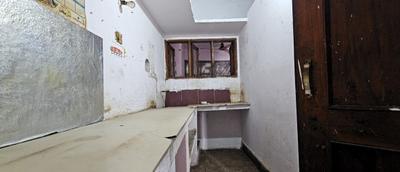 Kitchen Image of 1000 Sq.ft 1.5 BHK Builder Floor for rent in Indira Nagar Lucknow for Rs. 12000