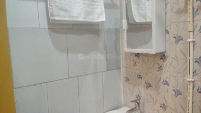 Bathroom Image of 500 Sq.ft 1.5 BHK Independent House for rent in Hinoo Ranchi for Rs. 25000