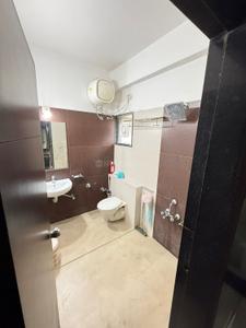 Bathroom Image of 2200 Sq.ft 3 BHK Apartment / Flat for rent in Arihant Nandini Heights, Paldi Ahmedabad for Rs. 48000