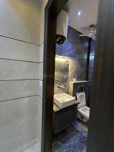 Bathroom Image of 915 Sq.ft 2 BHK Builder Floor for rent in Rajouri Garden New Delhi for Rs. 35000