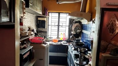 Kitchen Image of 725 Sq.ft 2 BHK Apartment / Flat for sale in Paschim Putiary Kolkata for Rs. 3200000