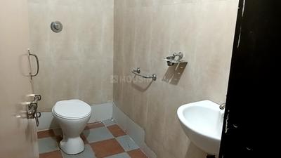 Image of 1200 Sq.ft 2 BHK Apartment / Flat for rent in Ramanayapeta, Kakinada for Rs. 20000