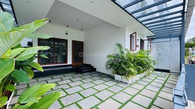 Balcony Image of 2000 Sq.ft 3 BHK Villa for sale in Eroor Kochi for Rs. 18000000