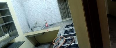 Kitchen Image of 1400 Sq.ft 3 BHK Builder Floor for rent in Kunraghat Gorakhpur for Rs. 9000