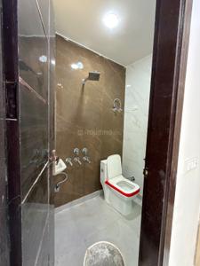 Image of 630 Sq.ft 2 BHK Builder Floor for rent in Dwarka Mor, New Delhi for Rs. 15000