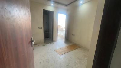 Bedroom Image of 900 Sq.ft 3 BHK Apartment / Flat for sale in Khanpur New Delhi for Rs. 6500000