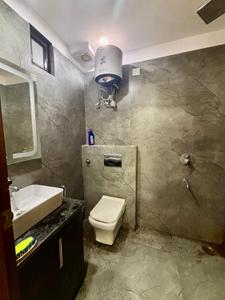 Bathroom Image of 1800 Sq.ft 4 BHK Builder Floor for rent in Shahdara New Delhi for Rs. 55000