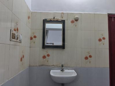 Bathroom Image of 1500 Sq.ft 4 BHK Independent House for sale in Perungalathur Chennai for Rs. 20000000