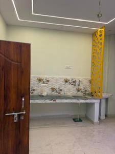 Bedroom Image of 560 Sq.ft 2 BHK Independent House for rent in Mallpur Lucknow for Rs. 15000