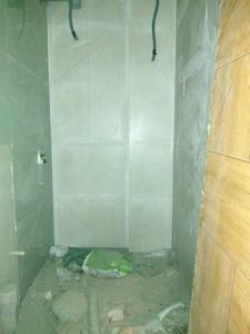 Common Bathroom Image of 1242 Sq.ft 3 BHK Builder Floor for sale in Model Town New Delhi for Rs. 14000000