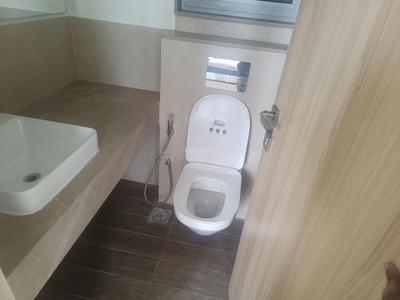 Image of 1052 Sq.ft 3 BHK Apartment / Flat for rent in Piramal Aranya Wing C, Byculla, Mumbai for Rs. 160051