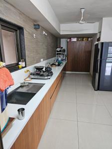 Kitchen Image of 4500 Sq.ft 4 BHK Apartment / Flat for sale in Goyal Riviera Antilla, Prahlad Nagar Ahmedabad for Rs. 45000000