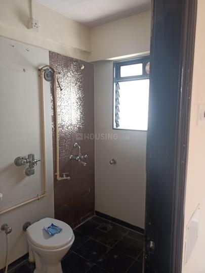 Kavesar, Hiranandani Estate Bathroom 1