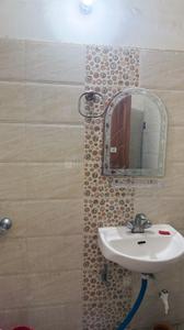 Bathroom Image of 1350 Sq.ft 3 BHK Apartment / Flat for rent in Balmikinagar Lucknow for Rs. 40000