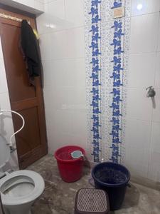 Bathroom Image of 2000 Sq.ft 1.5 BHK Builder Floor for rent in Sector 16 Faridabad for Rs. 16000