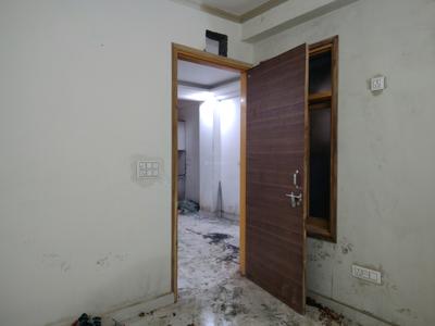 Bedroom Image of 650 Sq.ft 2 BHK Apartment / Flat for sale in Sangam Vihar New Delhi for Rs. 3600000