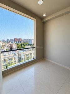 Balcony Image of 4500 Sq.ft 4 BHK Apartment / Flat for rent in Milestone Opulence Green, Bhayli Vadodara for Rs. 148000