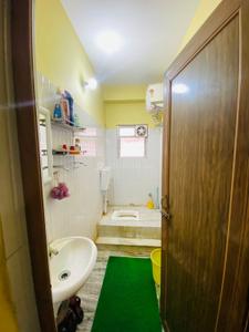 Bathroom Image of 1500 Sq.ft 3 BHK Apartment / Flat for sale in Bankim Nagar Siliguri for Rs. 5900800