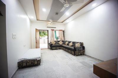 Hall Image of 2700 Sq.ft 4 BHK Independent House for sale in Vavol Gandhinagar for Rs. 27500000