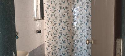 Bathroom Image of 680 Sq.ft 1 BHK Apartment / Flat for sale in DSS Mahavir Kalpavruksha Wing J Phase 2, Kasarvadavali Thane for Rs. 7700000