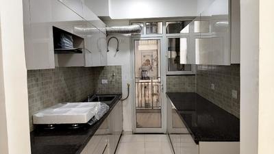 Kitchen Image of 1255 Sq.ft 2 BHK Apartment / Flat for rent in Godrej Woods, Sector 43 Noida for Rs. 60000
