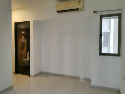 Bedroom Image of 1206 Sq.ft 2 BHK Apartment / Flat for sale in Lodha Splendora, Thane West Thane for Rs. 9500000