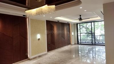 Living Room Image of 4500 Sq.ft 4 BHK Builder Floor for sale in South Extension II New Delhi for Rs. 135000000