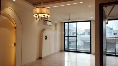 Living Room Image of 1800 Sq.ft 3 BHK Builder Floor for sale in Green Park New Delhi for Rs. 75000000