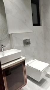 Image of 2700 Sq.ft 4 BHK Builder Floor for sale in Green Park Extension, New Delhi for Rs. 80000000