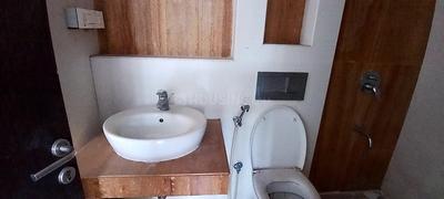 Image of 1600 Sq.ft 3 BHK Apartment / Flat for sale in Lodha Luxuria, Thane West, Thane for Rs. 29000000