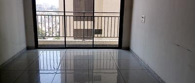 Living Room Image of 1250 Sq.ft 2 BHK Apartment / Flat for rent in Laxmi Nova, Sima Nagar Surat for Rs. 17000