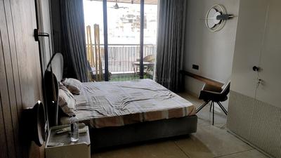 Bedroom Image of 2160 Sq.ft 3 BHK Apartment / Flat for sale in Vastrapur Ahmedabad for Rs. 17000000