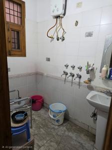Bathroom Image of 1800 Sq.ft 2 BHK Builder Floor for rent in Sector 21 Panchkula for Rs. 25000