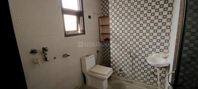 Bathroom Image of 1173 Sq.ft 2 BHK Independent House for rent in Ranhola New Delhi for Rs. 7500