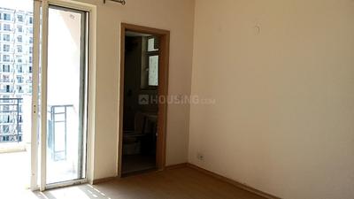 Bedroom Image of 2320 Sq.ft 4 BHK Apartment / Flat for sale in DLF Express Greens, Manesar Gurgaon for Rs. 16000000