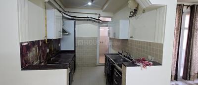 Kitchen Image of 1640 Sq.ft 3 BHK Apartment / Flat for sale in Amrapali Sapphire, Sector 45 Noida for Rs. 19600000