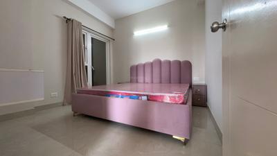 Bedroom Image of 1350 Sq.ft 3 BHK Apartment / Flat for sale in Fragrance Homes, Siddharth Vihar Ghaziabad for Rs. 13300000