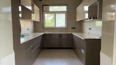 Kitchen Image of 2250 Sq.ft 3 BHK Builder Floor for sale in Sector 28 Faridabad for Rs. 27000000