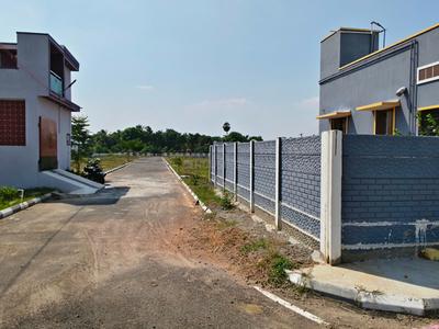 Image of 1500 Sq.ft Residential Plot / Land for sale in Oragadam Sriperambattur, Chennai for Rs. 4500000
