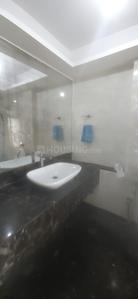 Image of 1350 Sq.ft 2 BHK Apartment / Flat for rent in K Raheja Vistas, Powai, Mumbai for Rs. 90000