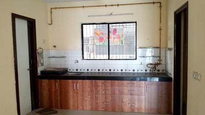 Kitchen Image of 2000 Sq.ft 3 BHK Apartment / Flat for rent in Vesu Surat for Rs. 27000