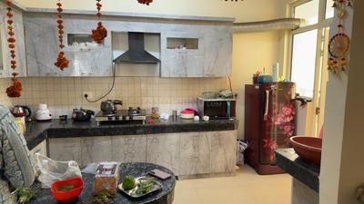 Kitchen Image of 1911 Sq.ft 3.5 BHK Apartment / Flat for sale in Paarth Aadyant, Ahmamau Lucknow for Rs. 12000000