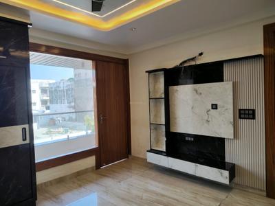 Bedroom Image of 3350 Sq.ft 4.5 BHK Builder Floor for sale in Shalimar Garden Ghaziabad for Rs. 29351000