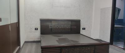 Bedroom Image of 2430 Sq.ft 4 BHK Builder Floor for rent in Anand Vihar New Delhi for Rs. 110000