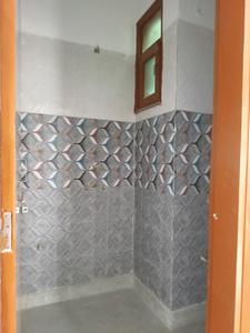 Common Bathroom Image of 750 Sq.ft 2 BHK Builder Floor for sale in DLF Ankur Vihar Ghaziabad for Rs. 2375098
