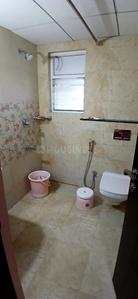 Niharika Lakefront Bathroom One 3