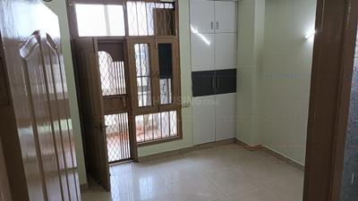 Bedroom Image of 1080 Sq.ft 2 BHK Apartment / Flat for rent in Himalaya Tower, Indirapuram Ghaziabad for Rs. 22000