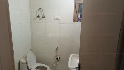 Image of 1080 Sq.ft 2 BHK Apartment / Flat for rent in Himalaya Tower, Indirapuram, Ghaziabad for Rs. 22000