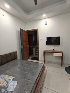 Bedroom Image of 350 Sq.ft 1 RK Studio for rent in Scheme No 114 Indore for Rs. 11999