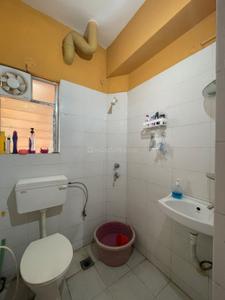 Bathroom Image of 700 Sq.ft 2 BHK Apartment / Flat for sale in Eden Solaris, Baranagar Kolkata for Rs. 4000000